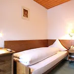 Hotel Bernerhof Swiss Quality Kandersteg